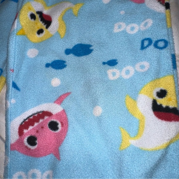 Pinkfong Baby Shark Fleece Pajama Pants‎ - Picture 4 of 4